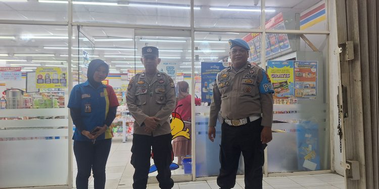 Patroli Blue Light, Polsek Maniangpajo Tegaskan Komitmen Jaga Keamanan Wilayah