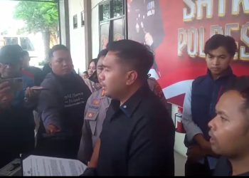 Polres Jombang Ungkap Kasus Kekerasan Seksual terhadap Anak, Tersangka Dihadirkan dalam Konferensi Pers