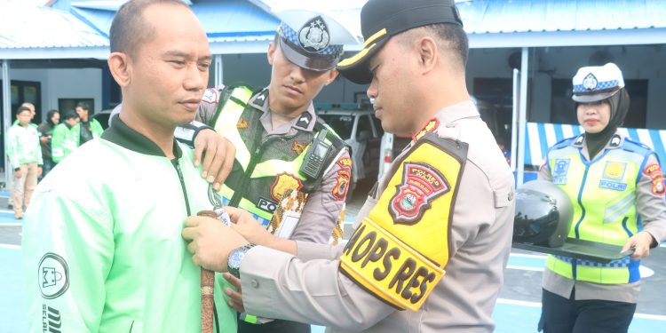 Kapolres Wajo Gaungkan Polantas Mappatabe, Ojol Diminta Jadi Pelopor Keselamatan