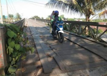Jembatan Keramasan Palembang Rusak Parah Puluhan Tahun Warga Tagih Janji Untuk di Perbaiki