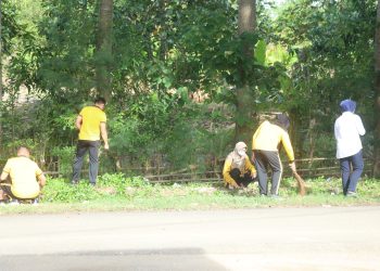Situasi Kamtibmas Kondusif, Polres Wajo Lanjutkan Apel dengan Kurvei Lingkungan