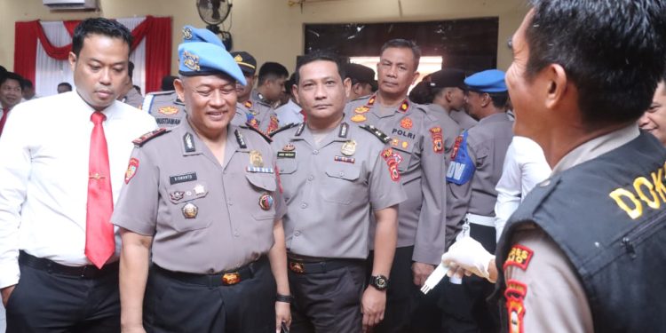 Disiplin Internal Diperketat, Propam Polres Wajo Periksa Urine Personel Polres dan Polsek Jajaran