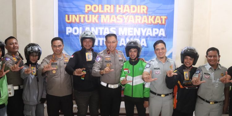 Dirgakkum Korlantas Polri Gelar “Polantas Menyapa” di Sengkang, Tekankan Edukasi dan Keselamatan