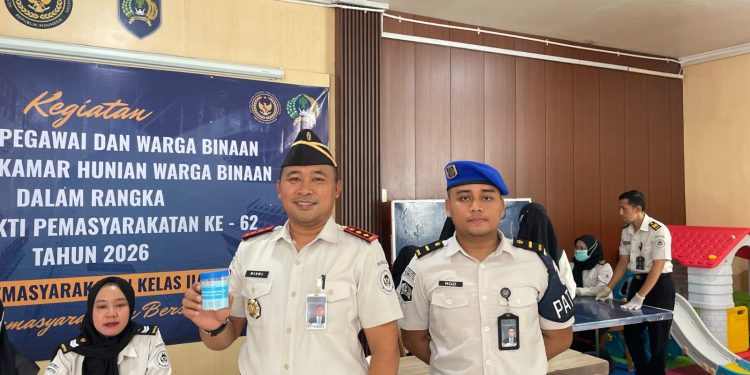 Lapas Sidoarjo Gelar Tes Urin Pegawai dan Warga Binaan sebagai Wujud Komitmen Bersih dari Narkoba