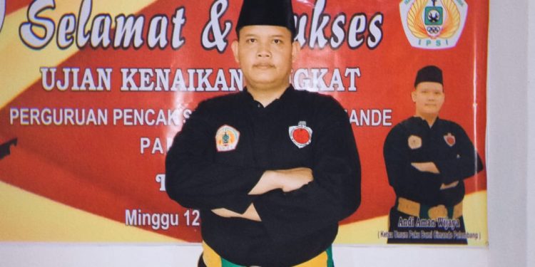 Kenaikan Sabuk Perguruan Pencak Silat Paku Bumi Cimande di Gelar Di Kediaman Rumah Coach Andi di Palembang