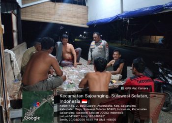 Patroli Malam, Polsek Sajoanging Antisipasi Gangguan Kamtibmas