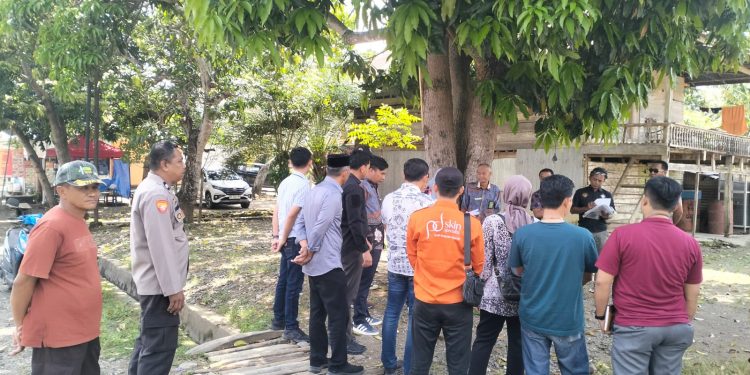 Pendampingan Polisi Warnai Pemeriksaan Objek Sengketa antara Warga dan Pemda Wajo