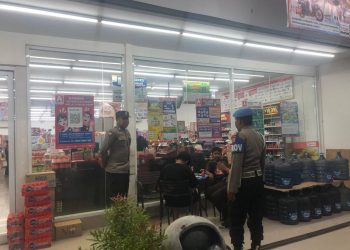 Patroli Biru Polsek Sabbangparu Digelar Tengah Malam, Antisipasi Gangguan Kamtibmas di Wilayah Wajo