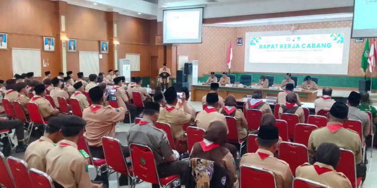 Perhutani KPH Jombang Hadiri Rapat Kerja Kwartir Gerakan Pramuka Tahun 2026 Di Jombang