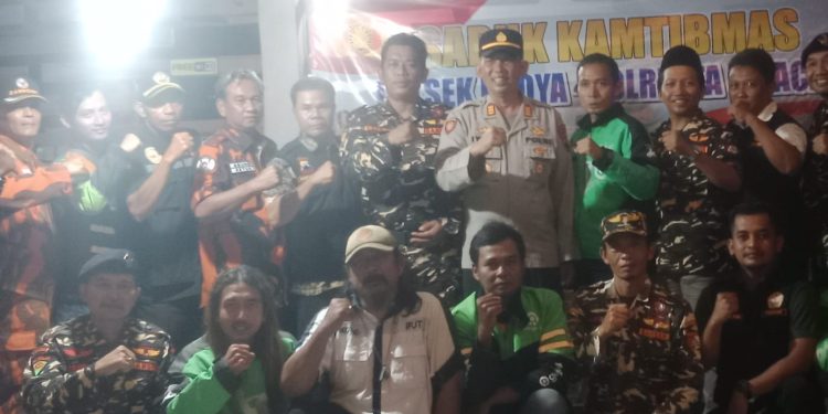 Kapolsek Kroya AKP Iwan Efendi SH. MM adakan kegiatan Sabuk kamtibmas Polsek Kroya Polresta Cilacap