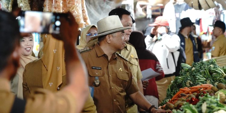 Jelang Iduladha 1447 H, Bupati Garut Tinjau Kesiapan dan Kualitas Hewan Kurban