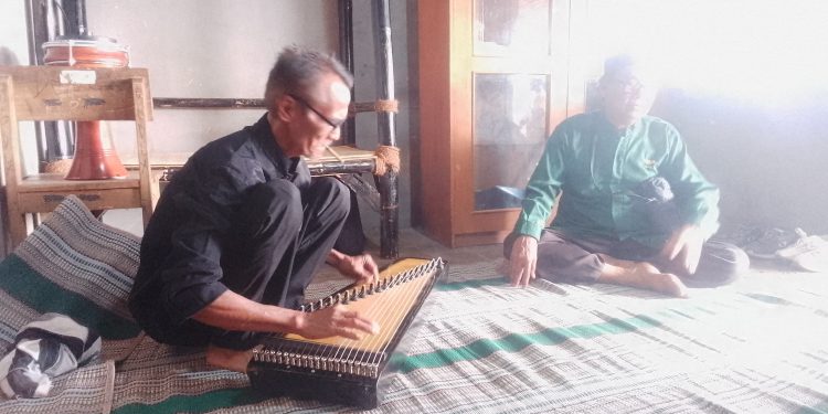 Sanggar Sinar Alam Padalarang Silaturahmi ke Sanggar Panineungan Sumedang