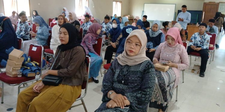47 Siswa SDN 1 Brebes Resmi Dilepas, Kepsek Sanuri Titip Pesan Jaga Nama Baik Almamater