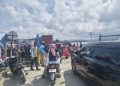 KRYD Polsek Urban Pitumpanua, Ratusan Penumpang Kapal Ferry dan Fiber Jalani Pengawasan di Pelabuhan Siwa
