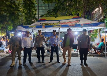 Ciptakan Rasa Aman, Polsek Tempe Gelar Patroli Blue Light di Sejumlah Lokasi Rawan