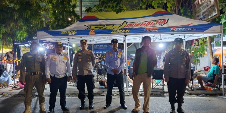 Ciptakan Rasa Aman, Polsek Tempe Gelar Patroli Blue Light di Sejumlah Lokasi Rawan