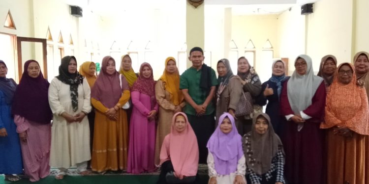 Ikhtiar Mencetak Insan Kamil, Pengajian Rutin Sabtu Masjid Al-Anshor Cigagak Menjadi Wadah Penguat Ukhuwah