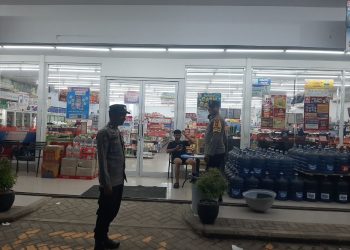 Polsek Sabbangparu Polres Wajo Gelar Patroli Biru, Antisipasi Gangguan Kamtibmas di Malam Hari
