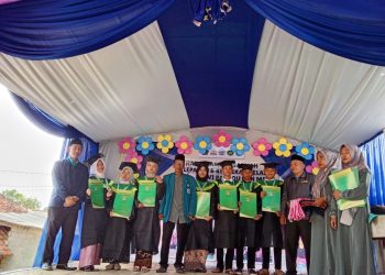 SUASANA HARU DAN BAHAGIA! Haflah Akhirussanah & Wisuda PAUDQU-MDTA Riyadul Muhtadiin Berlangsung Meriah