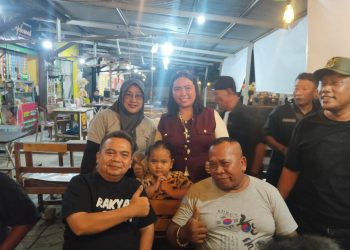 MPC.Pemuda Pancasila dan Tim CYBER TNI ID Ngopi Bareng Gus Sentot (wakil ketua DPRD kabupaten Jombang)di Kedai Netizen Jombang, Perkuat Silaturahmi dan Sinergi