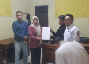 Langkah Konkret Kepala Desa Dan Polsek Naringgul Kedua belah Pihak Sepakat Akhiri Akhiri Dan Selesaikan Secara KeKeluargaan.