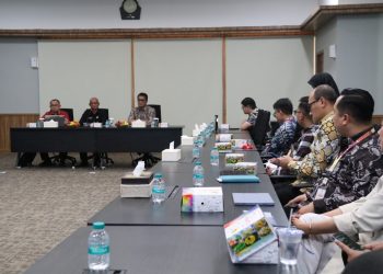 Optimalkan Pendapatan Daerah, Pemkab Garut Sinergikan Sektor Perbankan dan Usaha Gadai Bersama OJK