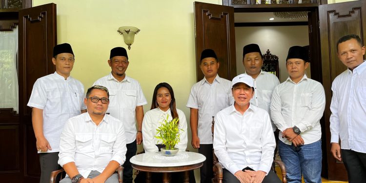 Silaturahmi Tim Media Kompas Pemburu Kasus dan Tajukjurnalis ke Kuasa Hukum Bapak Erna Suherman, S.H., S.E.