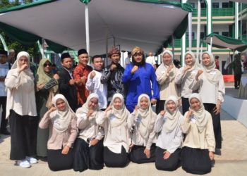 Yusuf Ateh Resmikan Gedung SDIT ‘Ainul Yaqien Jatiasih, Sultan Palembang Darussalam Turut Hadir