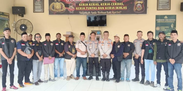 Forum Cakar Sriwijaya Audiensi dan Silaturahmi dengan Camat serta Kapolsek Ilir Timur II Perkuat Sinergi untuk Masyarakat