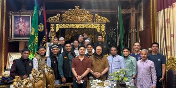 Peduli Kepada Sesama, Forum Cakar Sriwijaya Gelar Aksi Jum’at Berkah di Sekip Ujung Palembang