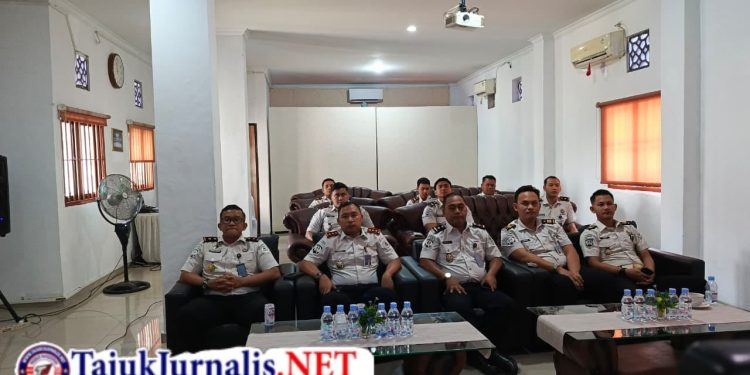 Lapas Sidoarjo Ikuti Rapat Analisis dan Evaluasi Capaian Kinerja Triwulan II Semester I Tahun 2026
