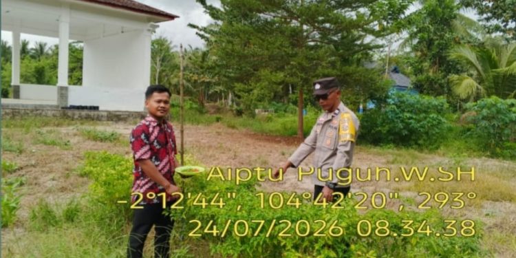 Bhabinkamtibmas Polsek Banyuasin II Ajak Warga Desa Jati Sari Dukung Program Pekarangan Pangan Bergizi