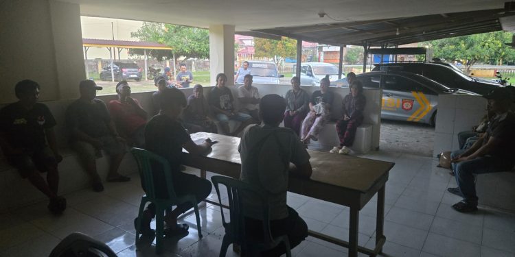 Polsek Pitumpanua Gerak Cepat Tangani Kasus Pengrusakan Etalase BFC Chicken yang Viral di Media Sosial