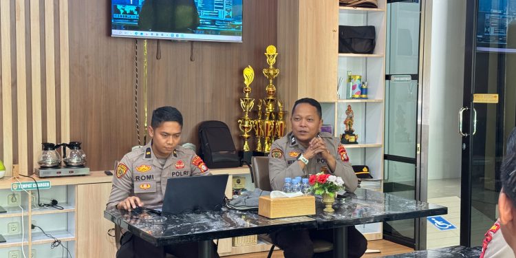 Kapolda Sulsel Hadiri Oanen Jagung Di Sidrap, Petani dapat 48 Juta Pembelian dari BULOG