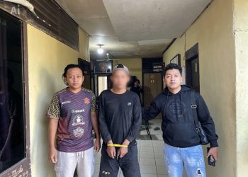 Kapolsek Belawa Bersama Personel Gelar Patroli Biru, Perkuat Harkamtibmas dan Ajak Warga Jaga Keamanan