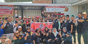 Perkuat Jiwa Sosial, Ketua DPC Forum Cakar Sriwijaya Kota Palembang Edy Medan Hadiri Bakti Sosial PAC Sako