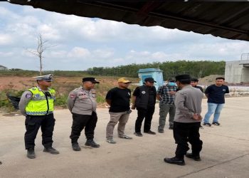 Polres Banyuasin Laksanakan Pengaturan Lalu Lintas di Simpang Pintu Tol Pulau Rimau