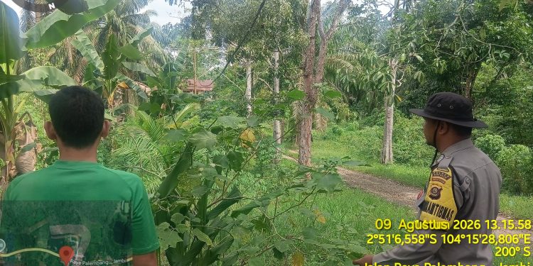 Bhabinkamtibmas Bripka Anton Lendra Terus Aktif Imbau Masyarakat Untuk Melaksanakan Program P2B