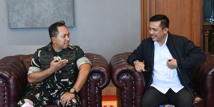 Danrem turut sambut kedatangan Kepala Staf Kepresidenan