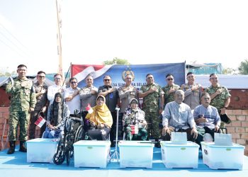 Presiden RI Resmikan Jembatan Merah Putih Presisi di Banyuasin, Kapolda Sumsel Salurkan 1.000 Paket Sembako