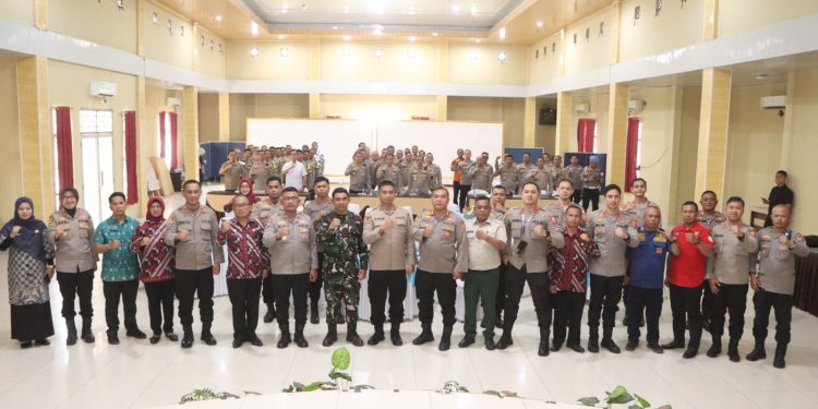 Serdik Sespimmen Dikreg ke-67 Terjun Langsung Tangani Karhutla di Banyuasin